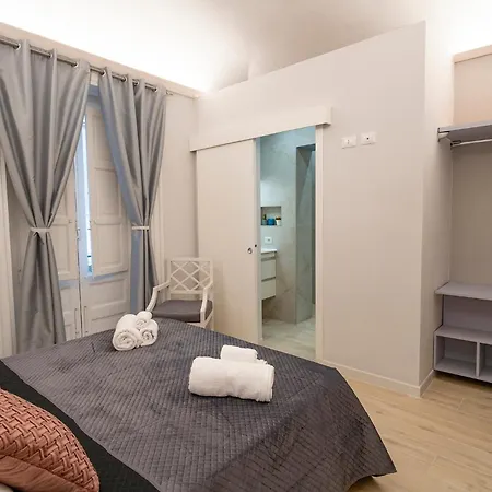 Scic House לינה וארוחת בוקר 3*