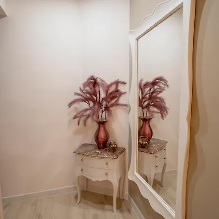 לינה וארוחת בוקר Scic House פלרמו