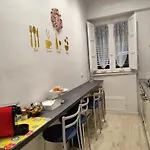 Scic House Bed & Breakfast 3*