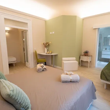 Alojamento de Acomodação e Pequeno-almoço Scic House 3*